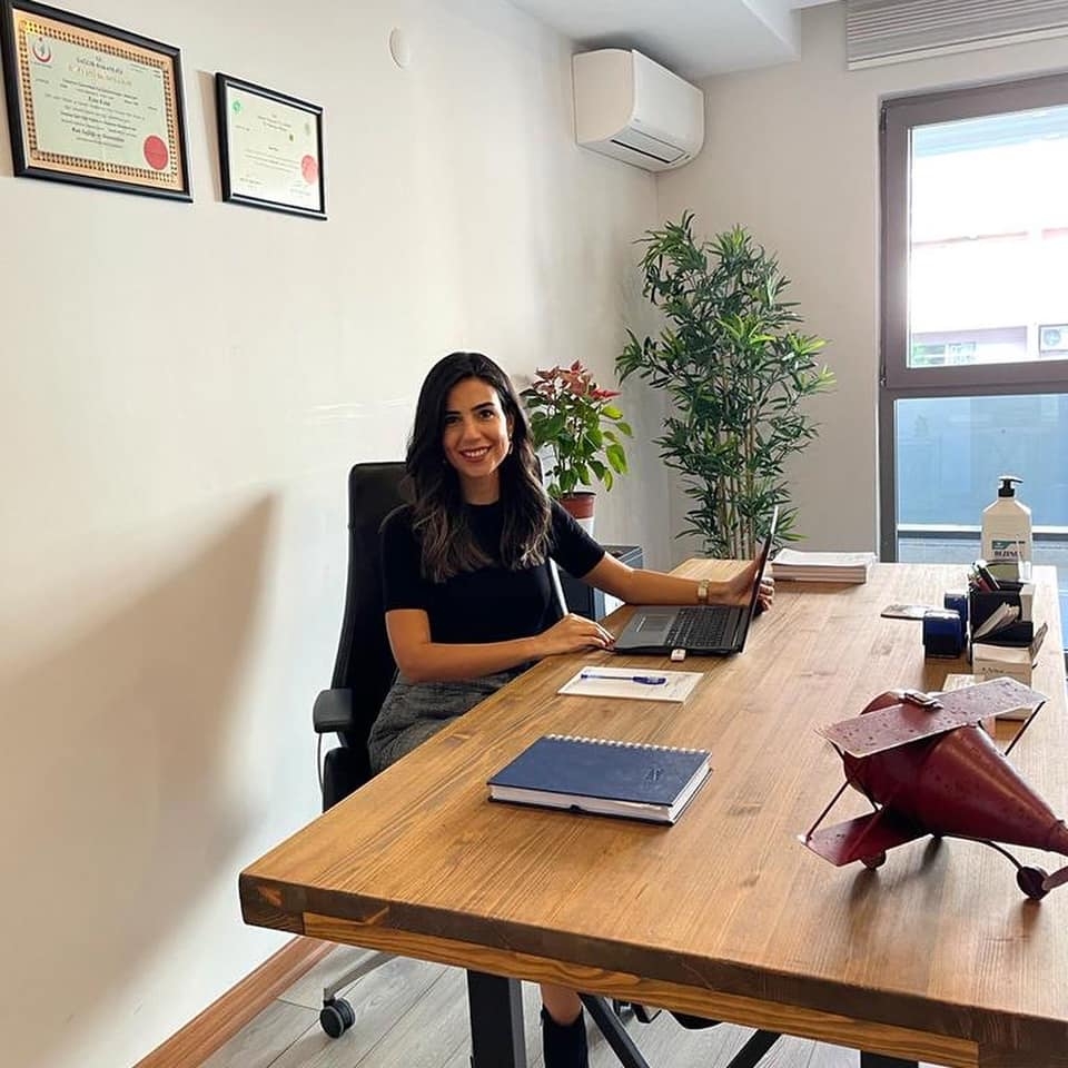 Esra Kolat hasta kabulüne başladı