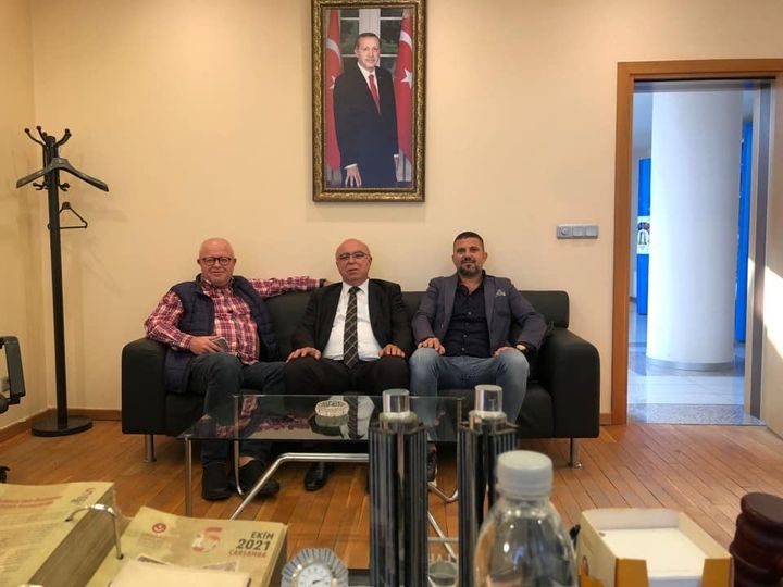 Misafirlerini ağırladı