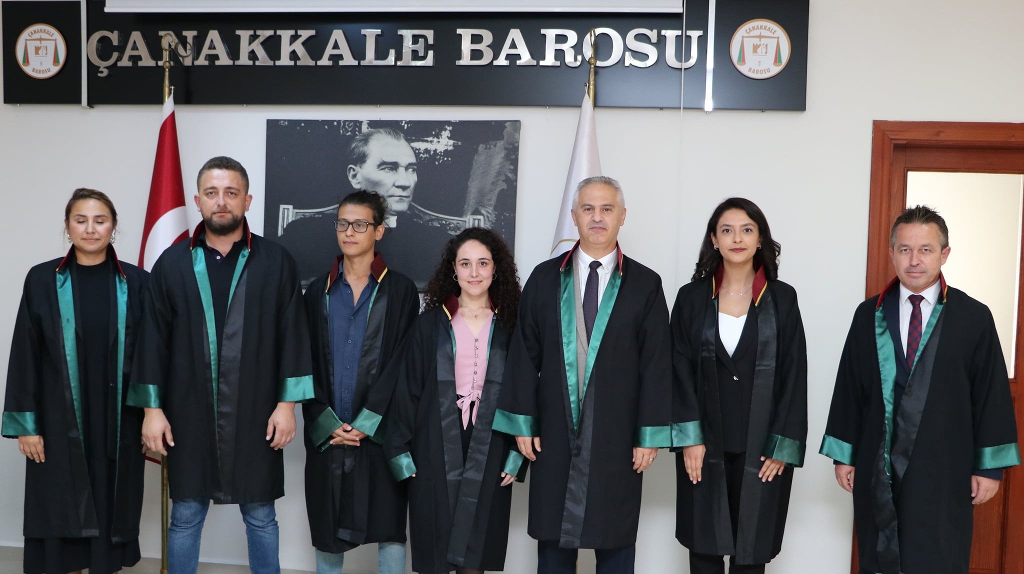Yeni avukatlar için ruhsat töreni