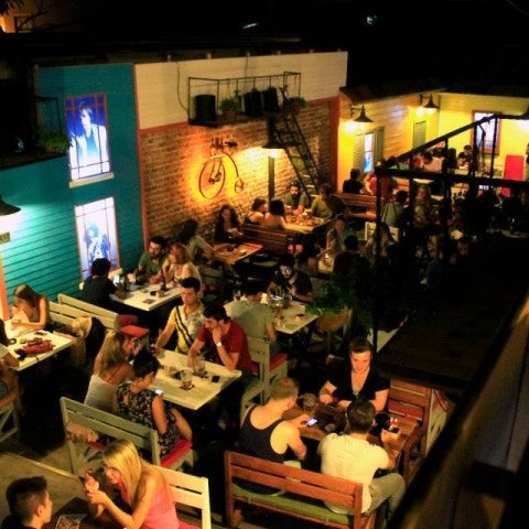 Dayanışma çağrısına Duvar Bar da cevap verdi