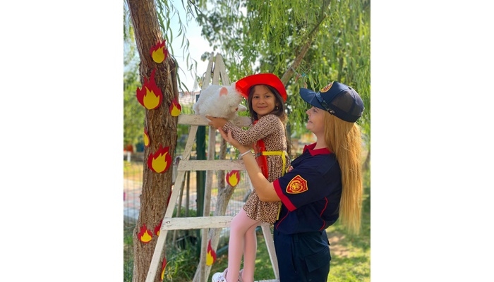 Kedi kurtarma tatbikatı