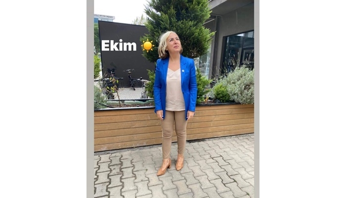 Ekim ayı pozu