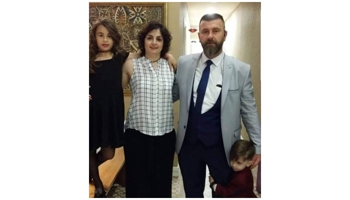 Evlilik yıl dönümlerini kutladı