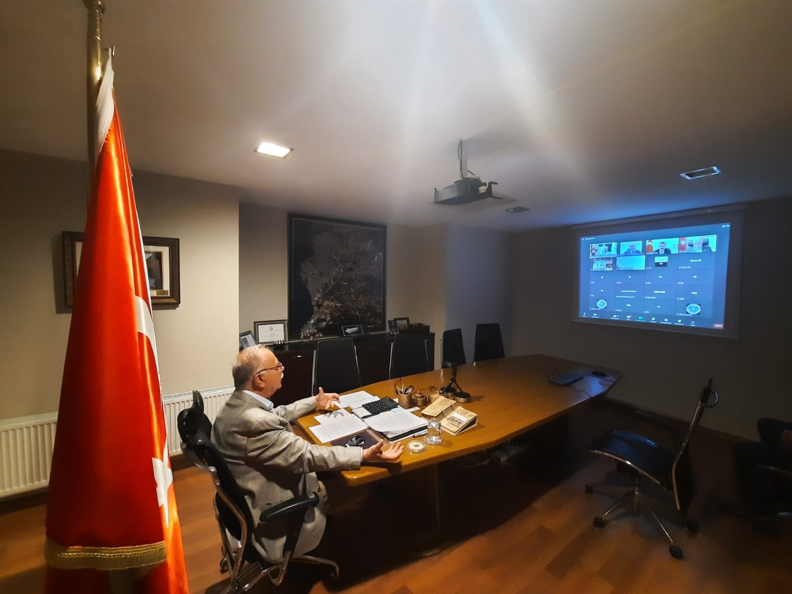 Başkan MARUF toplantısına katıldı