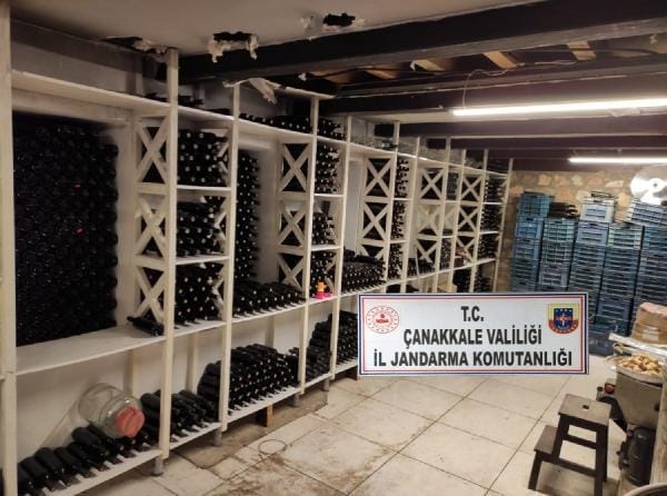 Bozcaada’da sahte şarap operasyonu