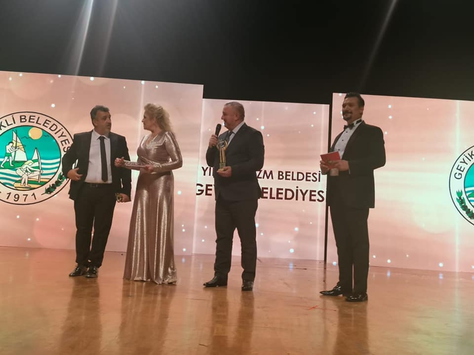Geyikli ‘Yılın Turizm Beldesi’ ödülünü aldı