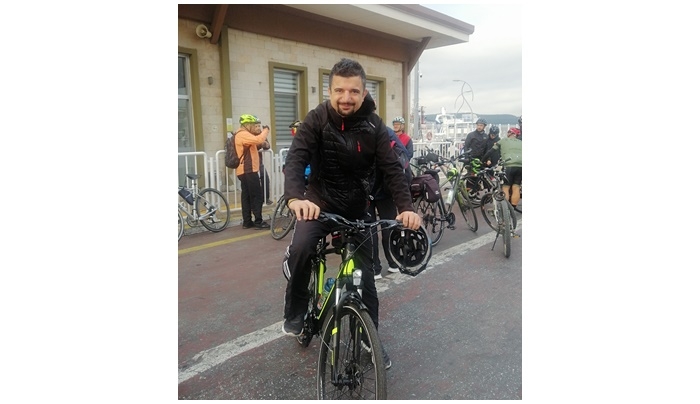 Üç gündür aranan öğretmen ölü bulundu