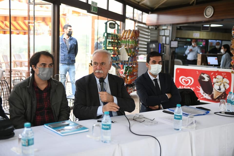 Başkan Gökhan Kentsel dönüşüm toplantısında