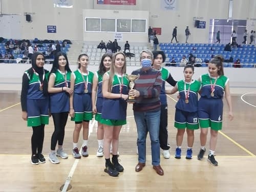 Basketbol yarışmasının kazananları belli oldu