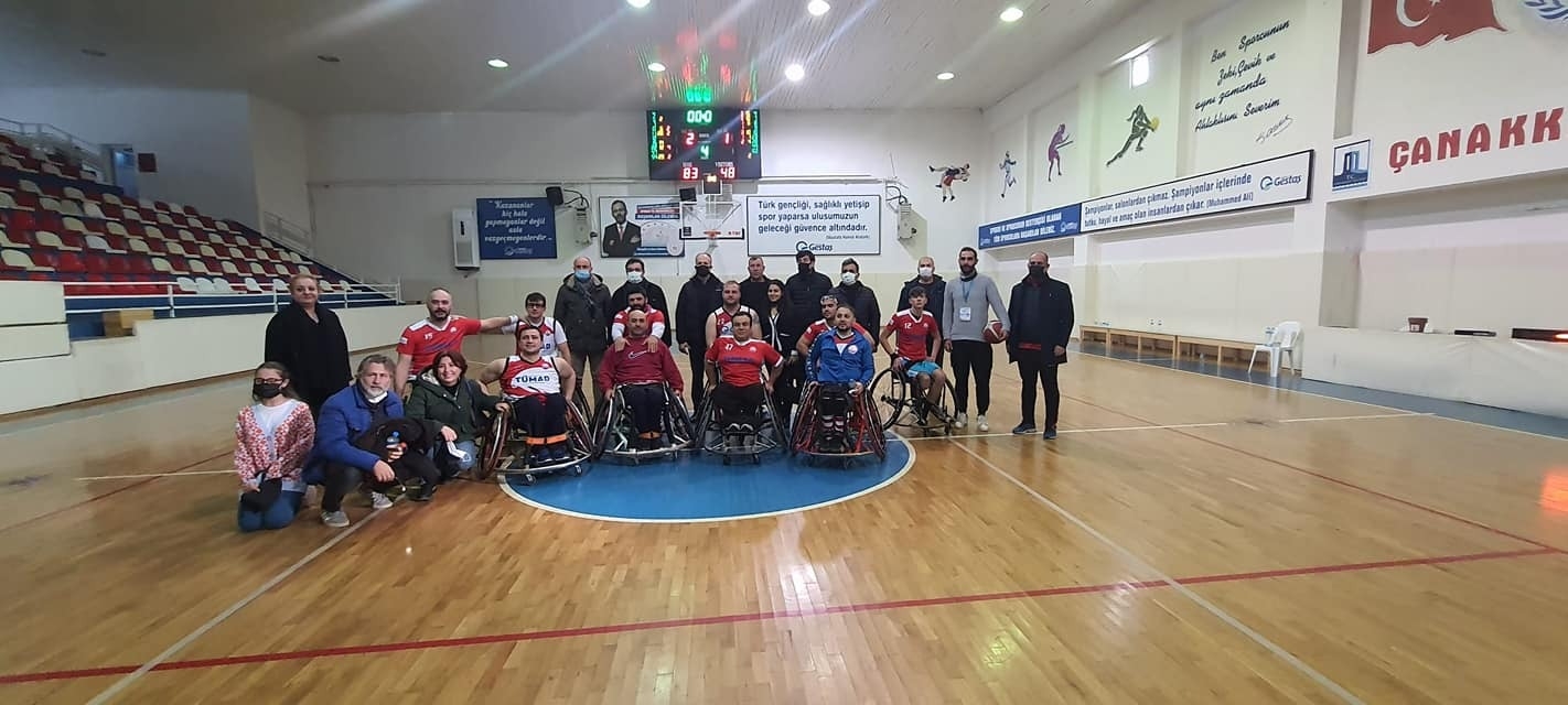 Sahadan galibiyetle ayrıldılar