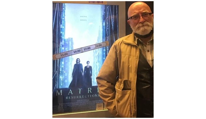 Matrix 4’ü izledi