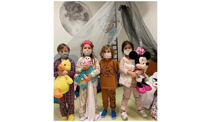 Minikler pijama partisi yaptı