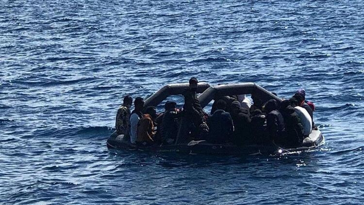 43 düzensiz göçmen kurtarıldı