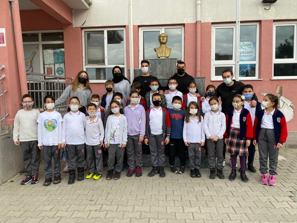 Güzel bir gelecek için hareket et!