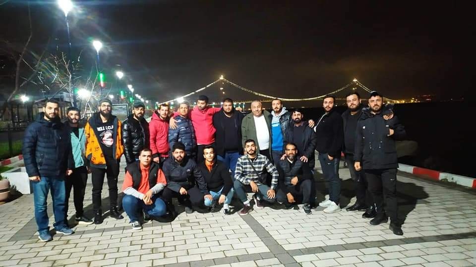 Roman gençlerle bir araya geldi