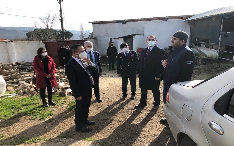 Şehit yakınını ziyaret etti