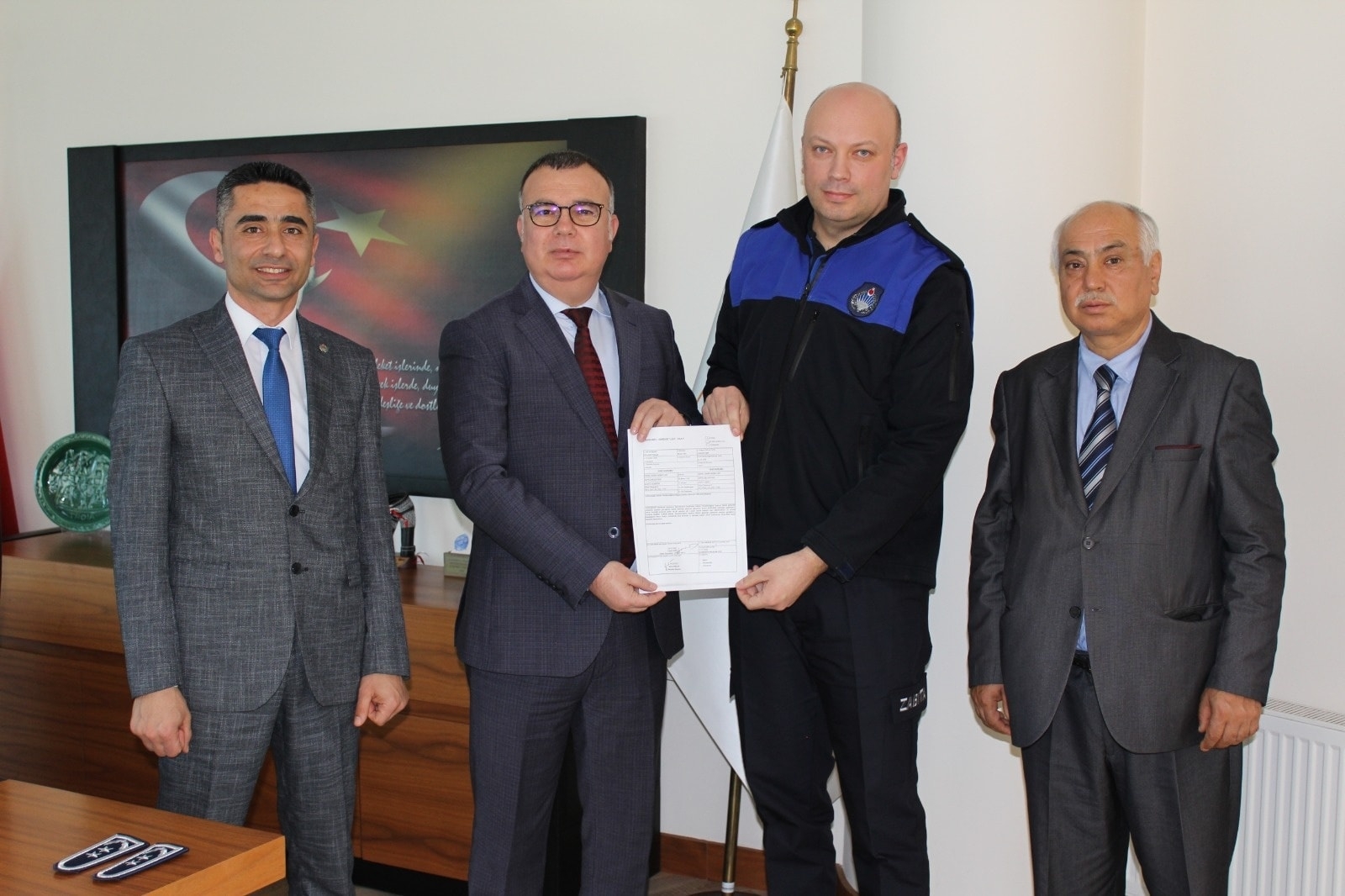 Yeni görevinde başarılar diledi