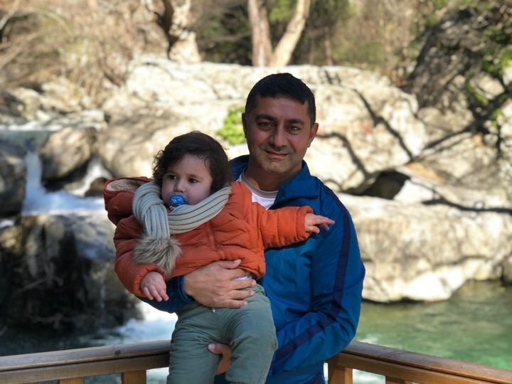 Baba oğuldan beğenilen poz