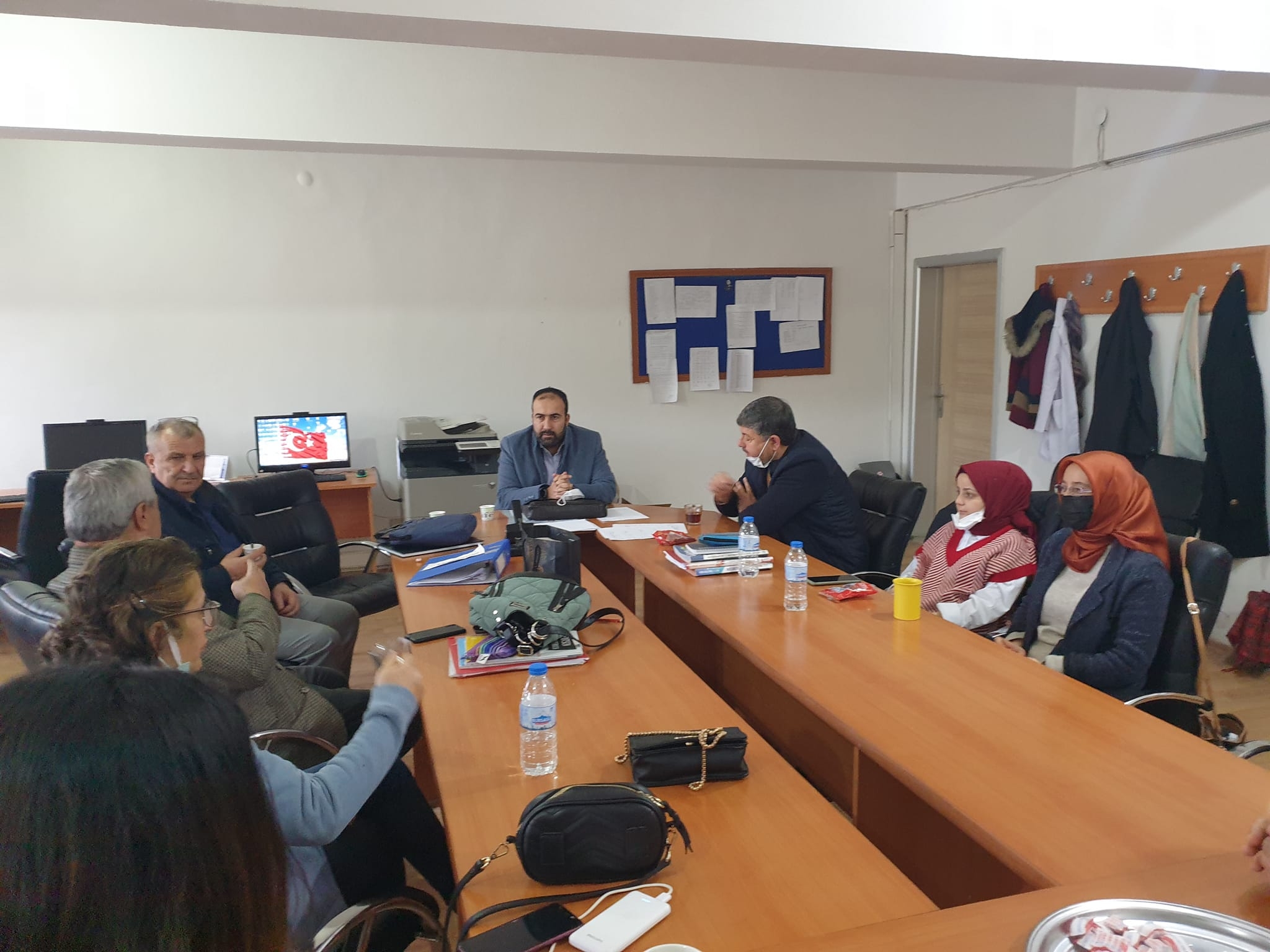 Eğitim emekçileri ile buluştu
