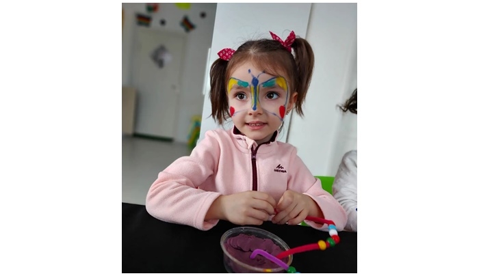 Minik parmaklar çalışıyor