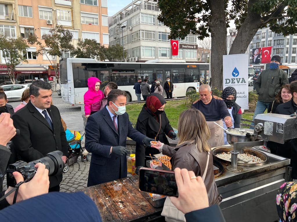 Babacan çifti Çanakkale’de