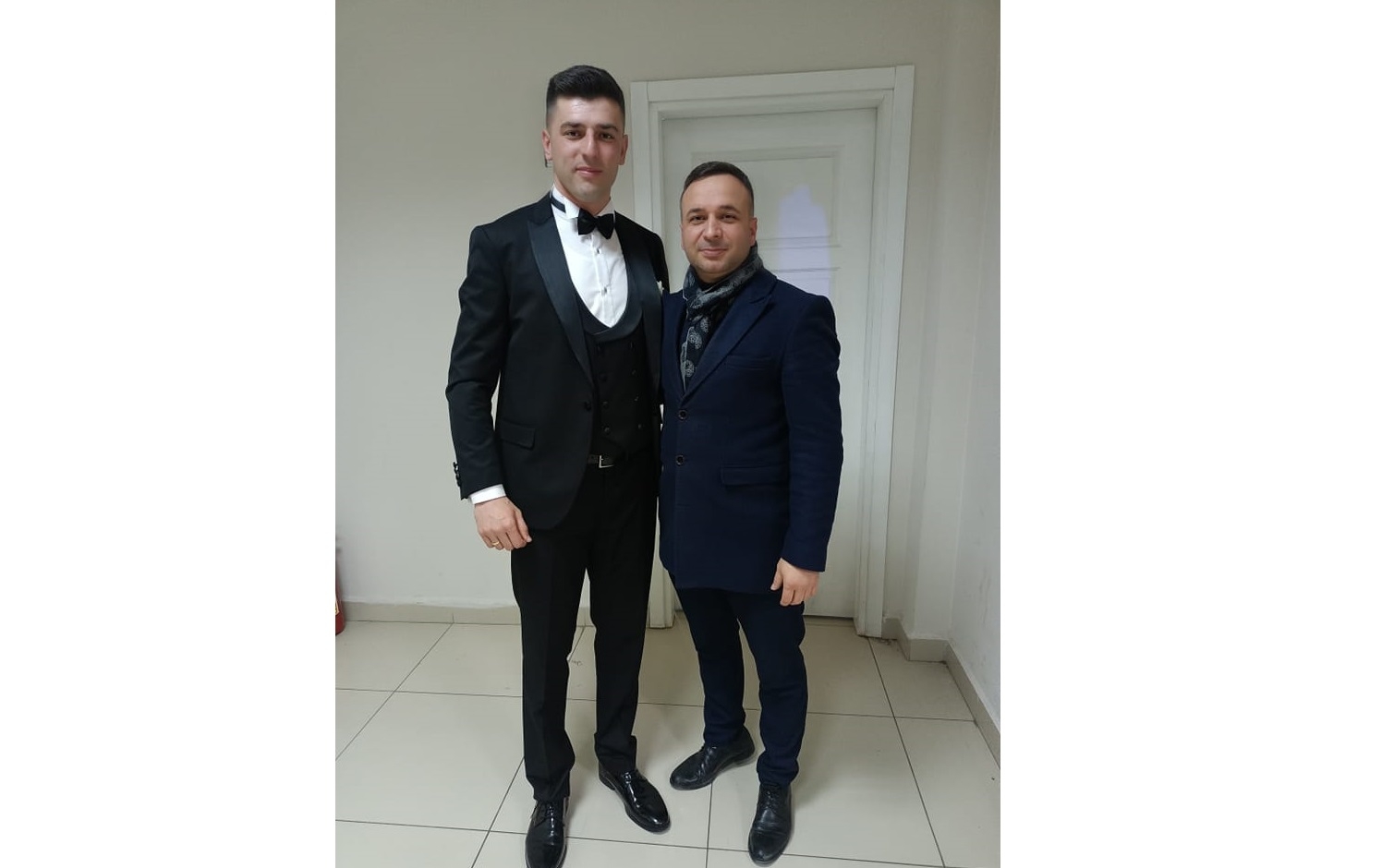 Mutlu gününde yalnız bırakmadı