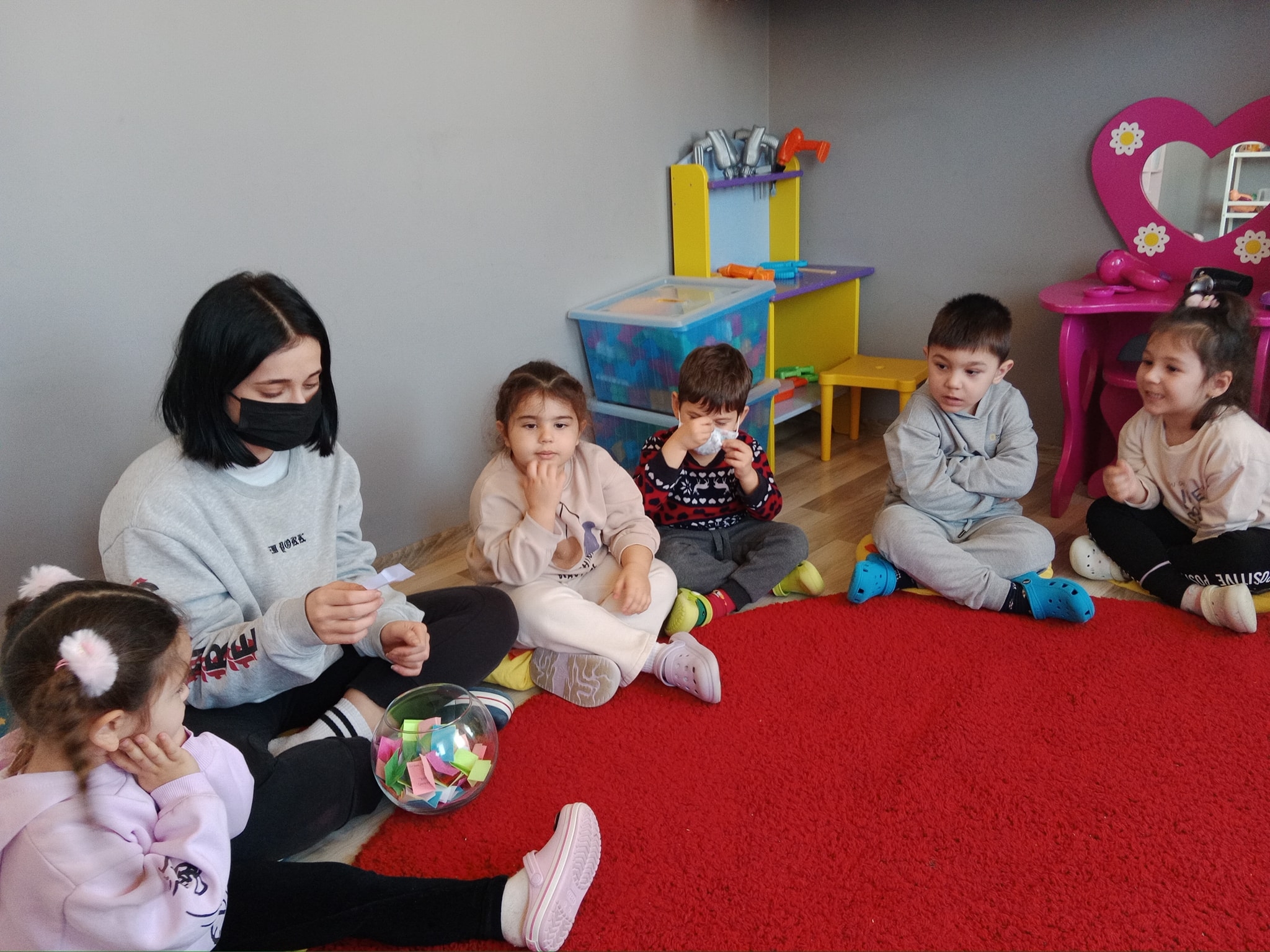 Hem Türkçe öğrenip hem eğlendiler