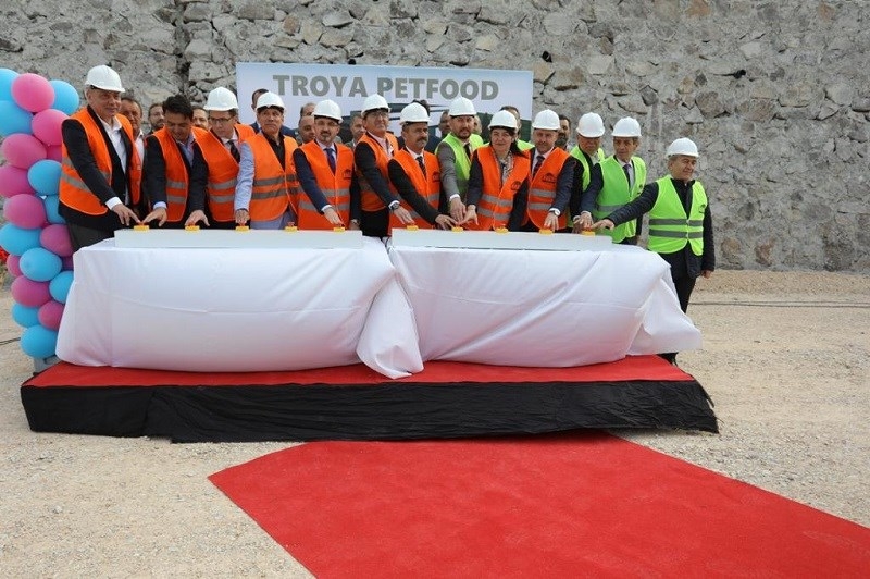 İlk fabrikanın temelleri atıldı