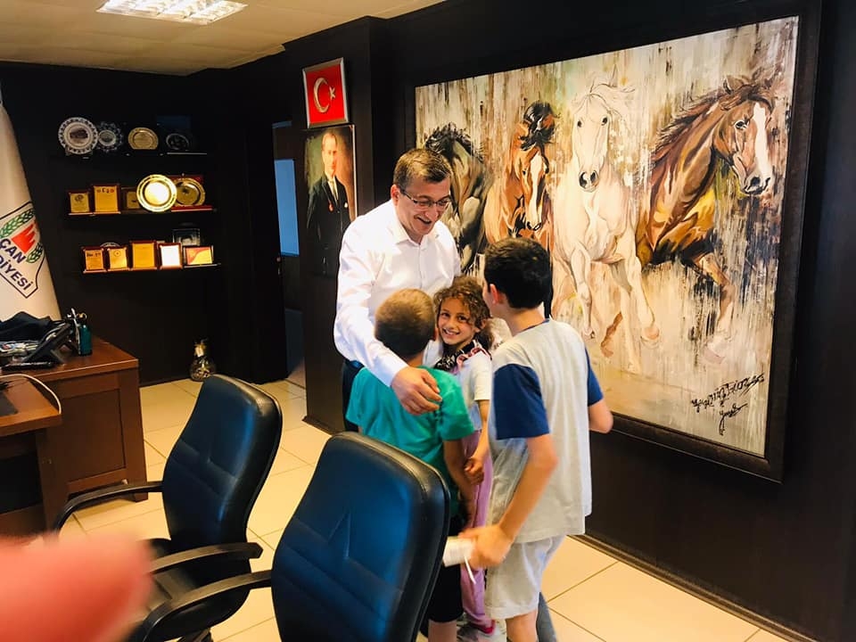 Miniklerden ‘geçmiş olsun’ ziyareti