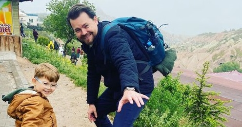 “Kertenkele ve Kedi Çocuk”