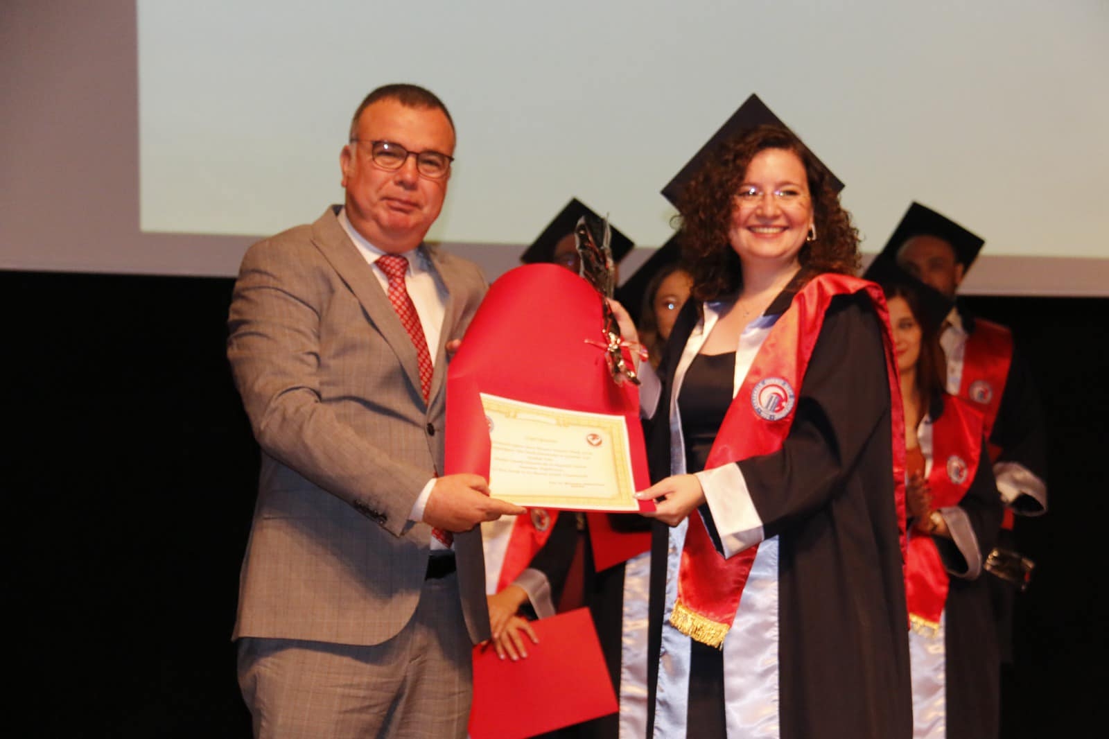 “Doktor Hanım yolun açık olsun”