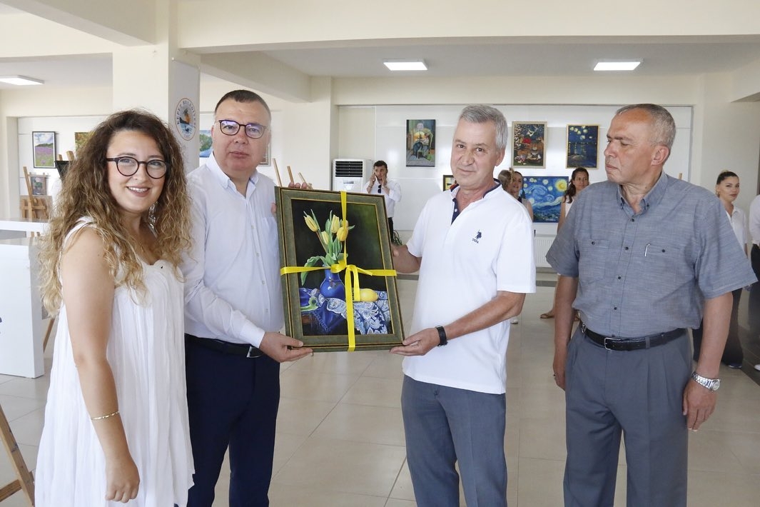 “Tüm sanatseverleri sergimize bekliyoruz”