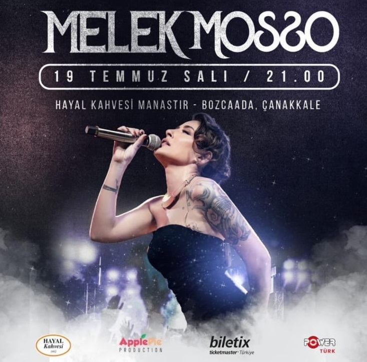 Melek Mosso geliyor