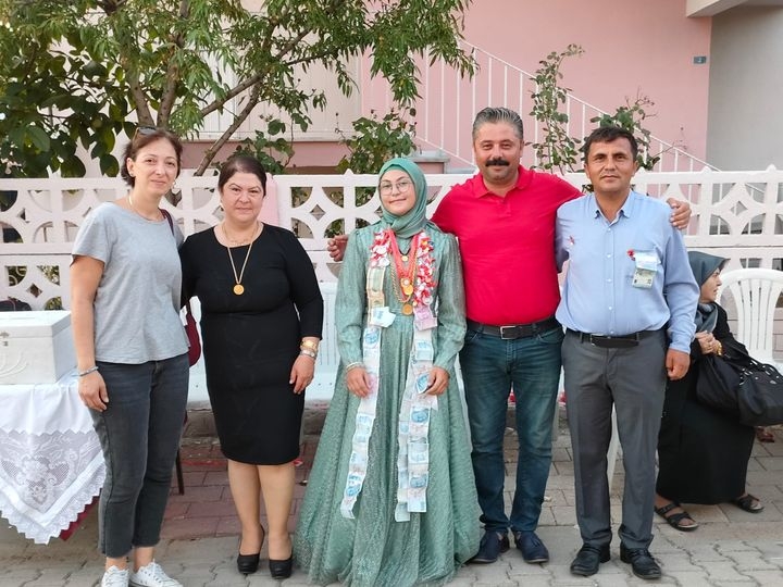 “Kızımıza hayırlı bir ömür dileriz”