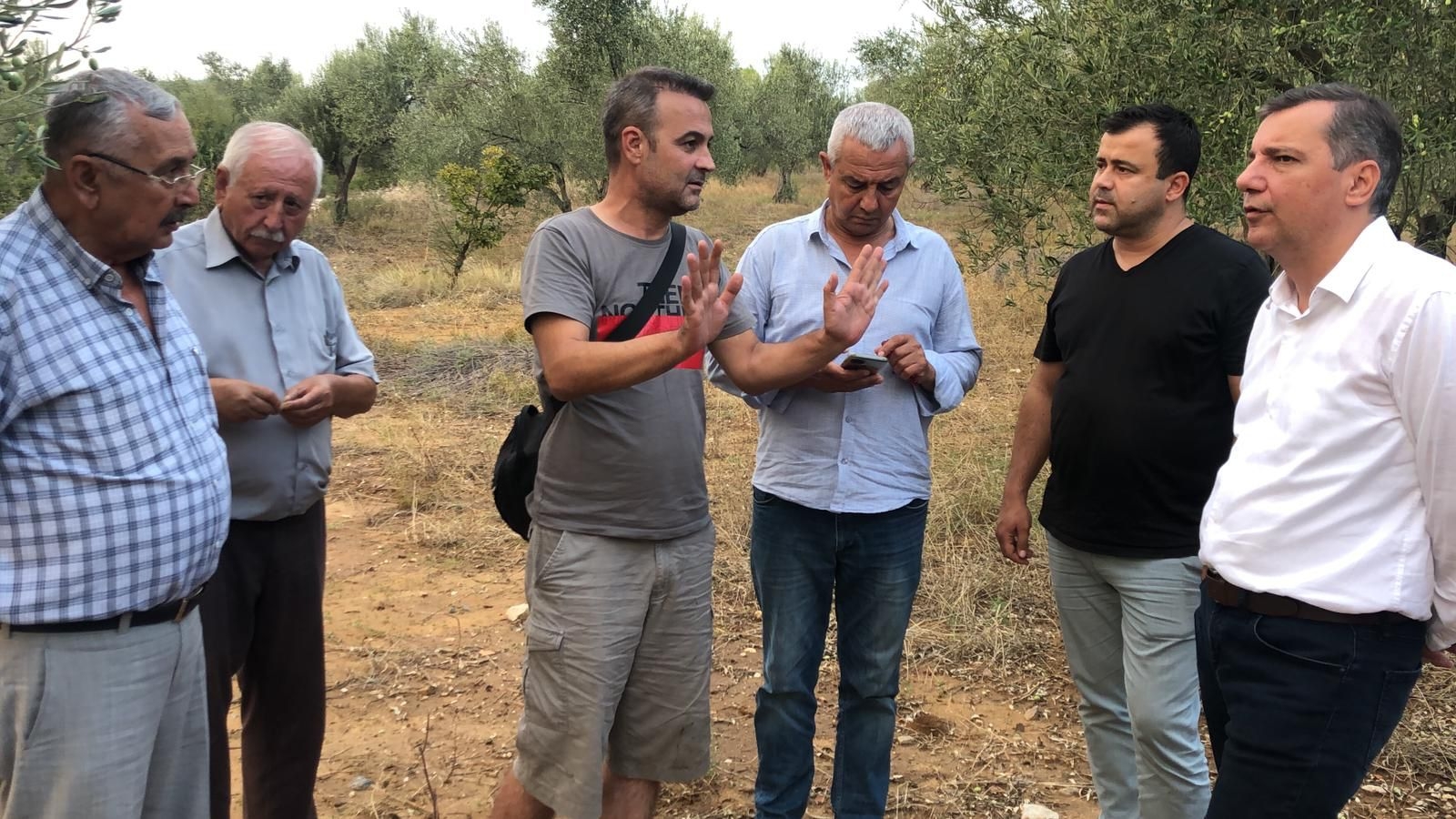 Zeytin üreticisi ile görüştü(Video)