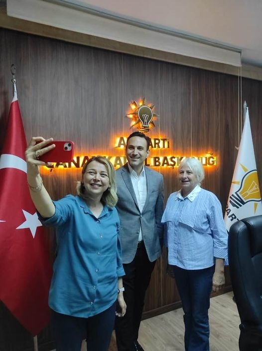 “Nezaket ile bir toplantı daha bitti”