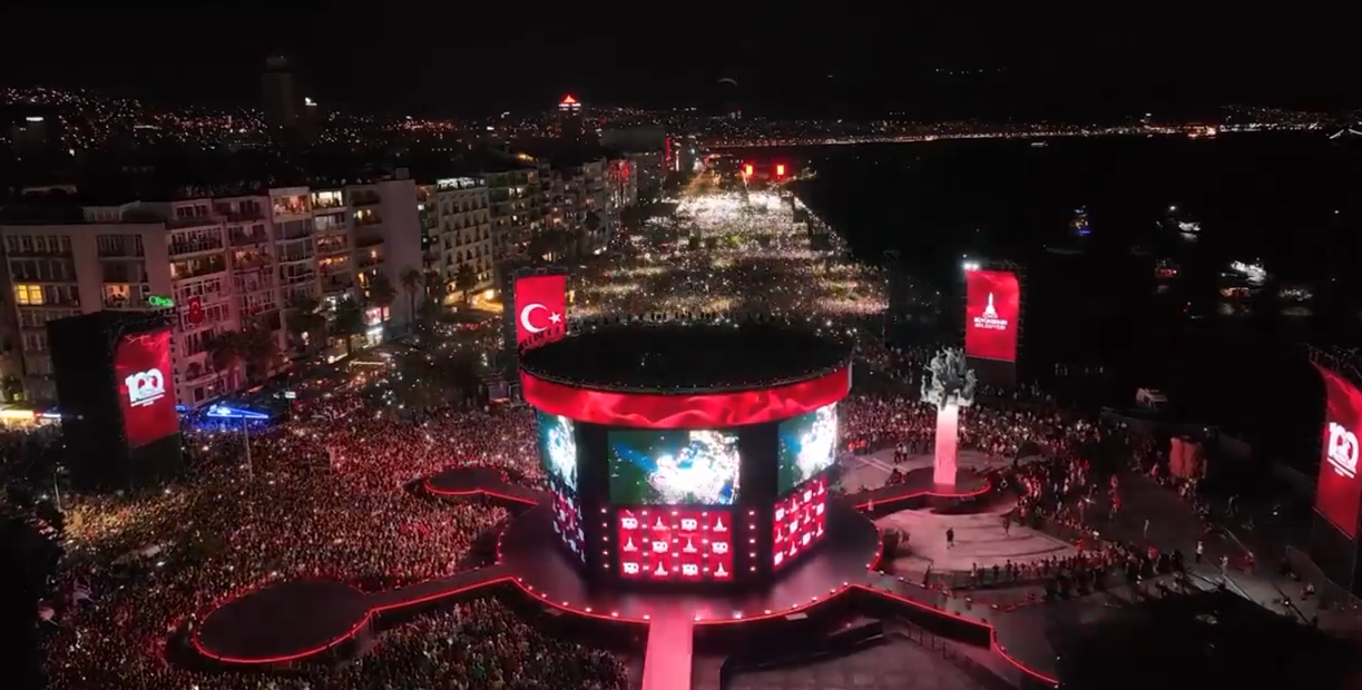 İzmir büyüledi (video)