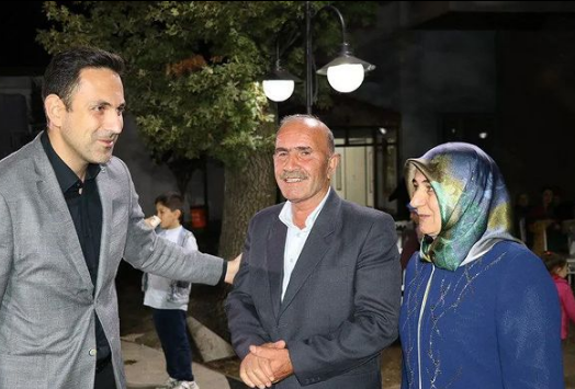 'İki cihan saadeti diliyoruz'