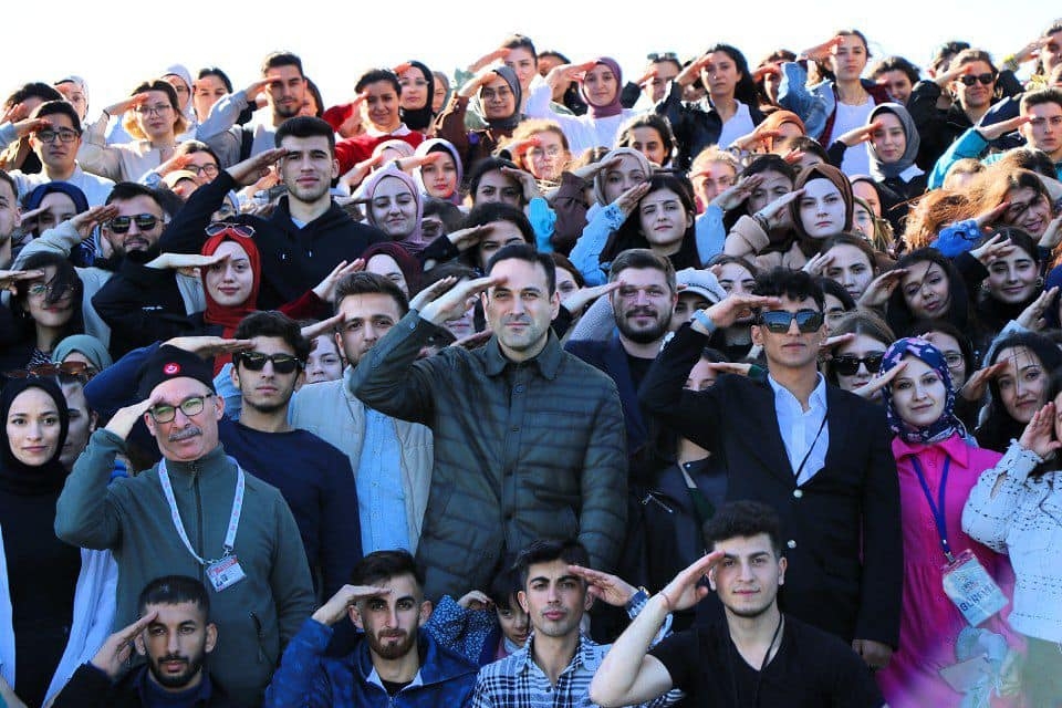 2023 gençten Şehitler Abidesi’ne ziyaret