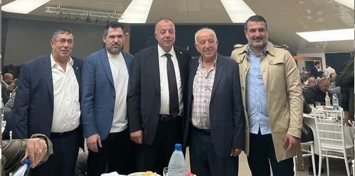 Semizoğlu’nu ve abisini tebrik etti