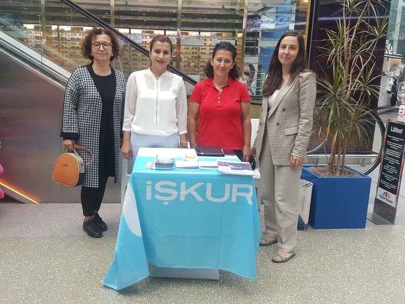 İŞKUR stant açmaya devam ediyor