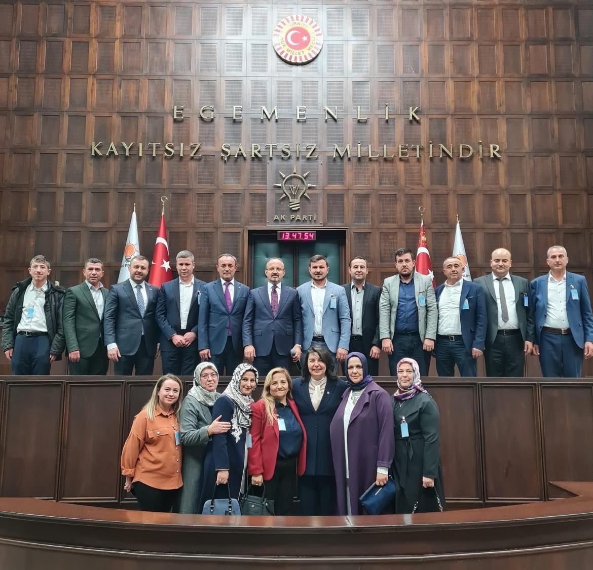 AK Parti Ezine Teşkilatı TBMM’de