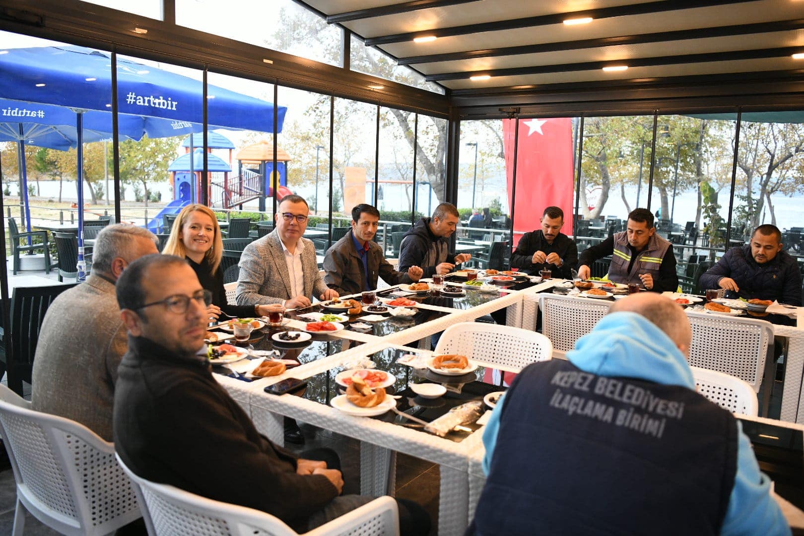 “Tertemiz Kepez’de emekleriniz çok büyük”