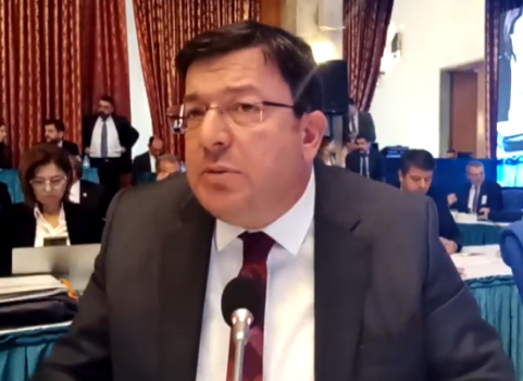 'Yapısal bir reform yapmadınız' (Video)