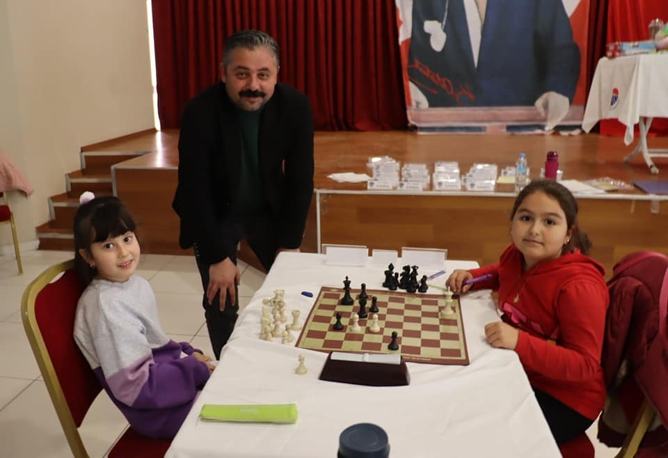 Satranç turnuvası heyecanı başladı