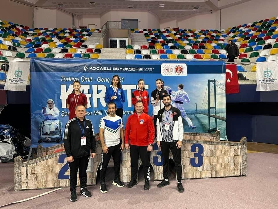 Eylül Tekcan Türkiye Üçüncüsü