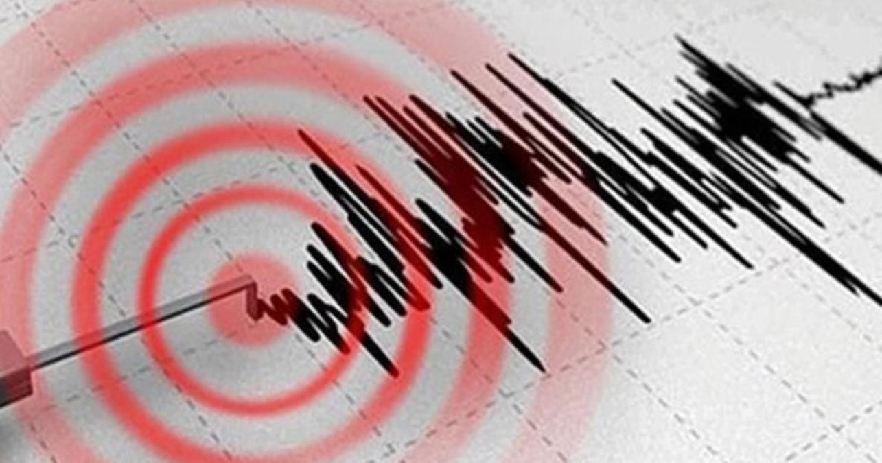 Deprem panik yarattı