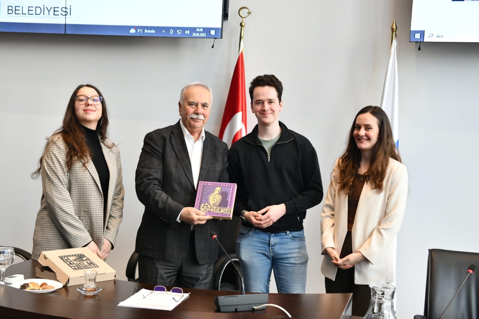 Başkan Gökhan gençlerle buluştu