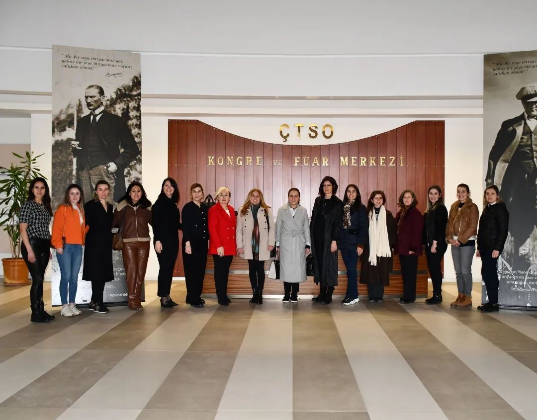 Girişimci kadınlar bir araya geldi