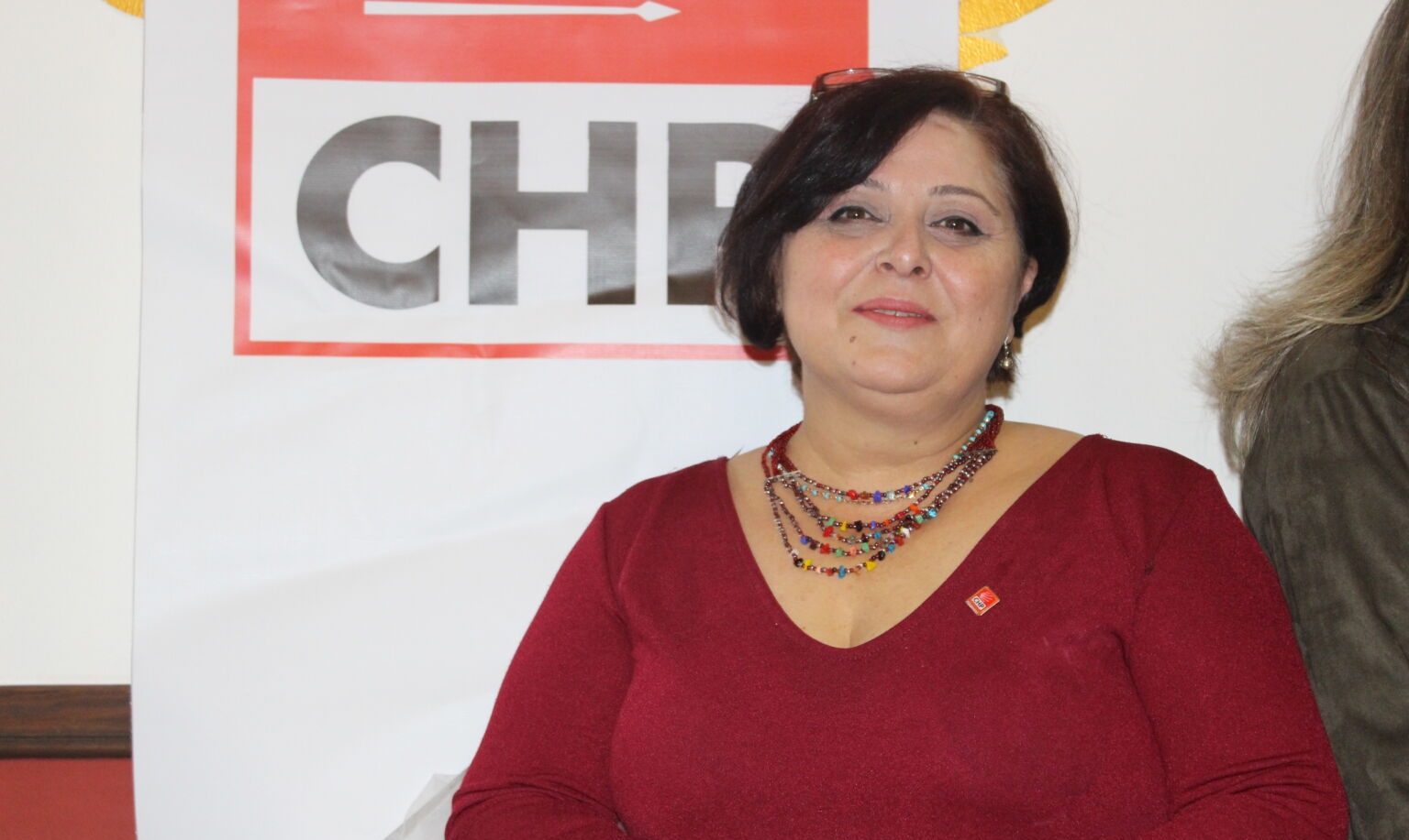 “Türkiye'de kadın olmak, hayata bir sıfır geriden başlamak ile eş”